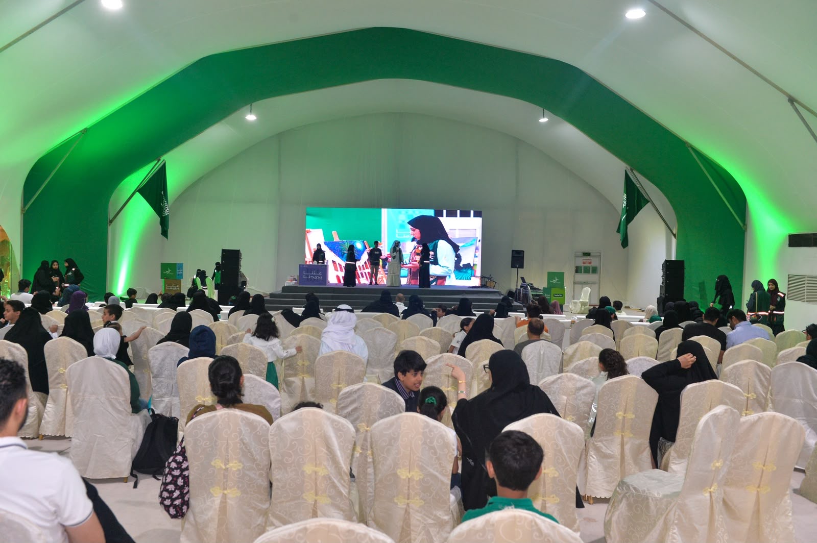 برعاية وحضور محافظ القطيف.. 96 ركنًا تحتضنها احتفالات «الرامس» باليوم الوطني