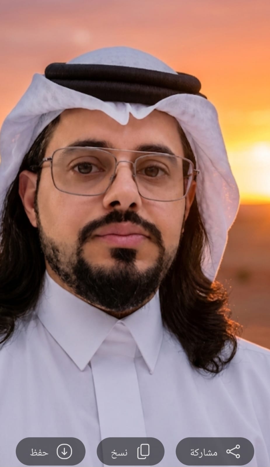 نجومُ الليلِ تغيب... والصباحُ يتنفّس أملاً 