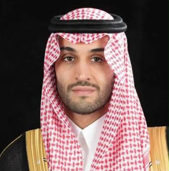 في بادرة انسانية  نائب أمير الجوف يطمئن على صحة الشيخ متعب القعقاع