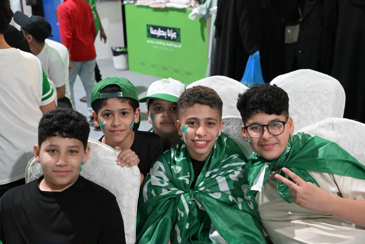 هذا المساء.. شاشة عملاقة لمتابعة مباراة المنتخب في الرامس