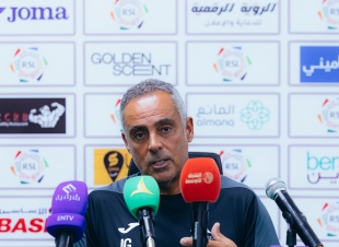 جوميز الخليج : علينا استغلال نقاط ضعف الفتح والتعامل بذكاء مع ضغط المباريات
